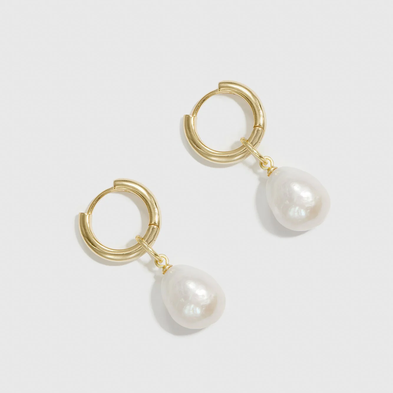 Baroque Pearl Huggie Earrings - Image 3