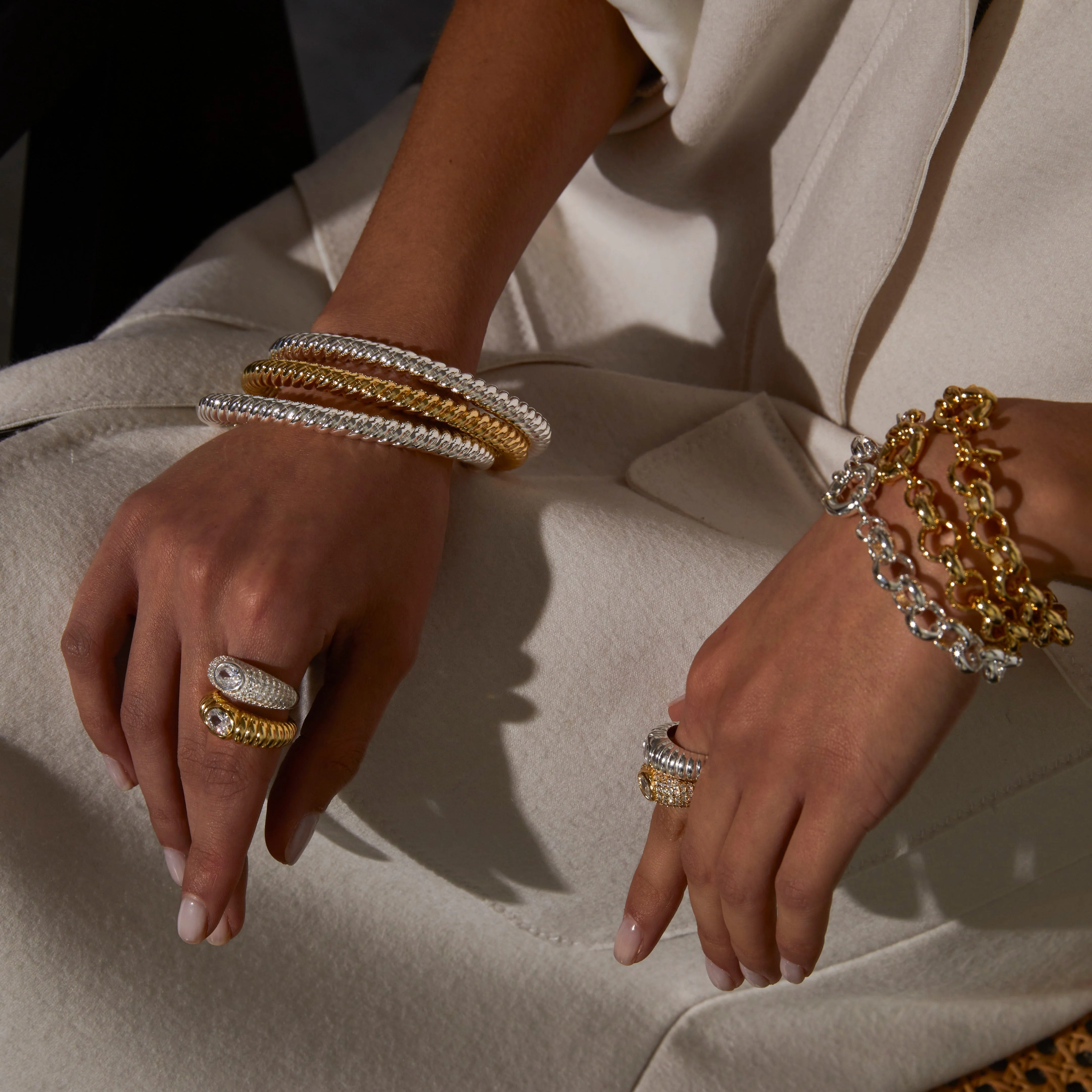 Solitaire Cloud Ring - Image 3