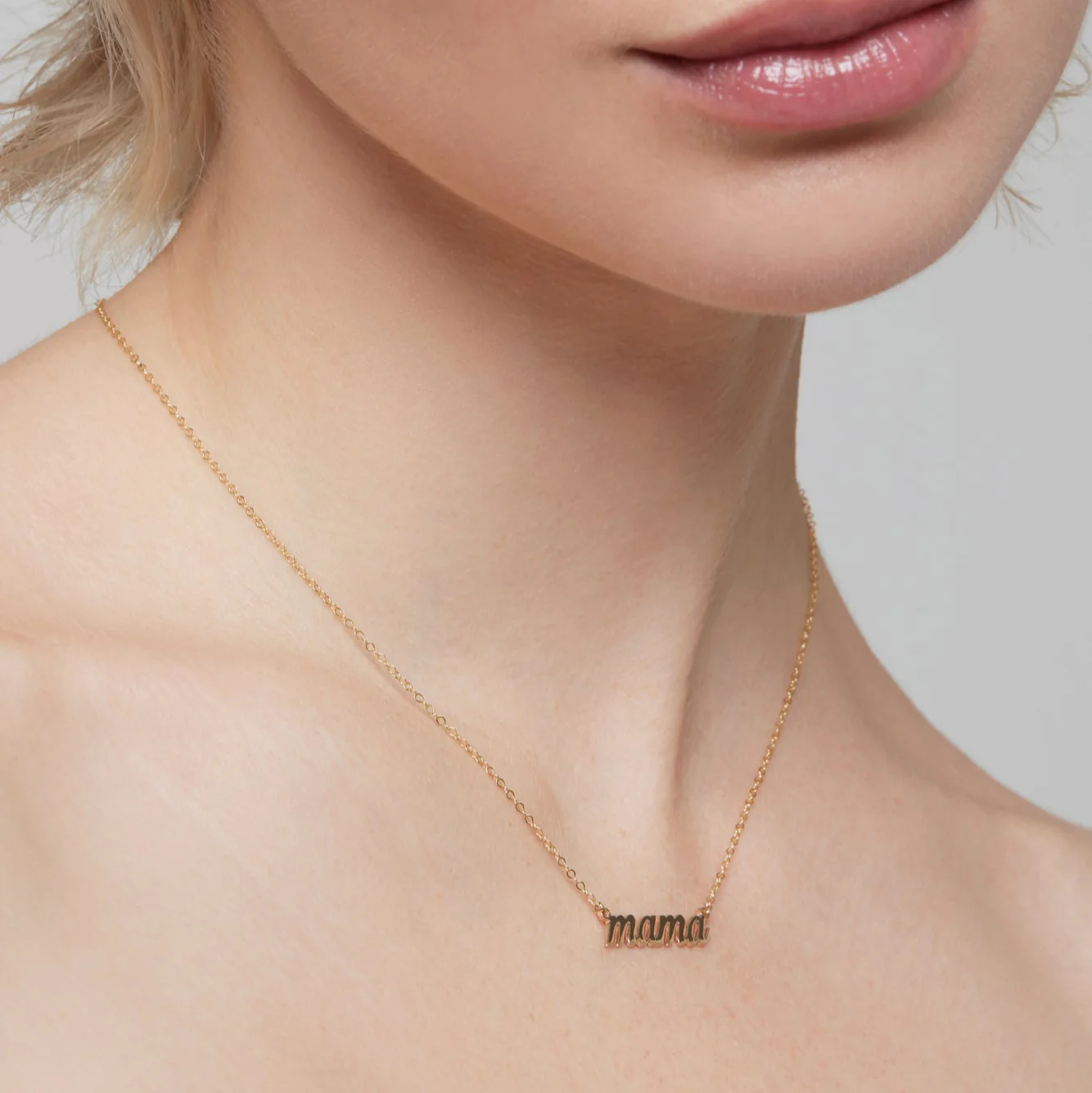 Cursive Font Mama Necklace - Image 4