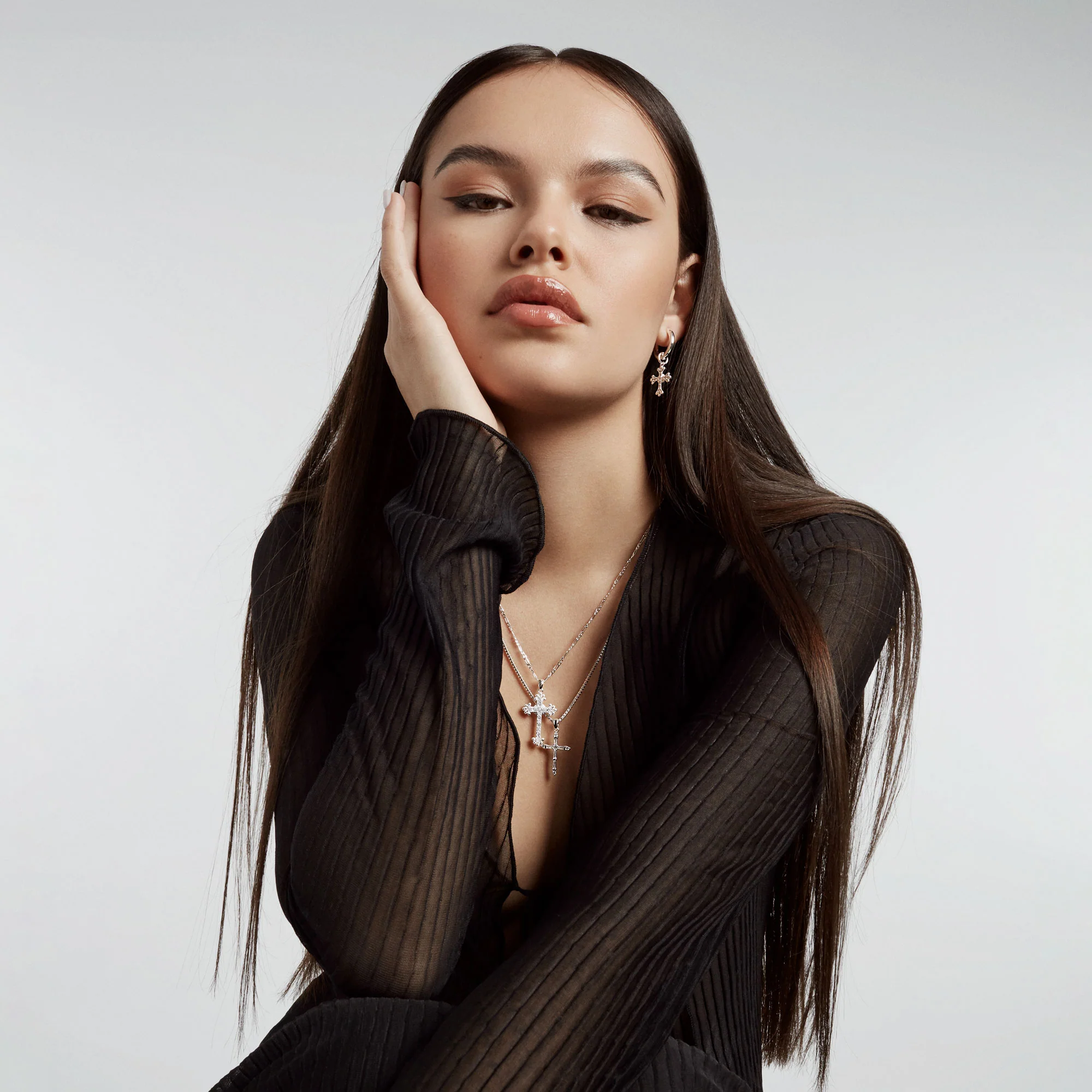 Goth Cross Necklace - Image 4