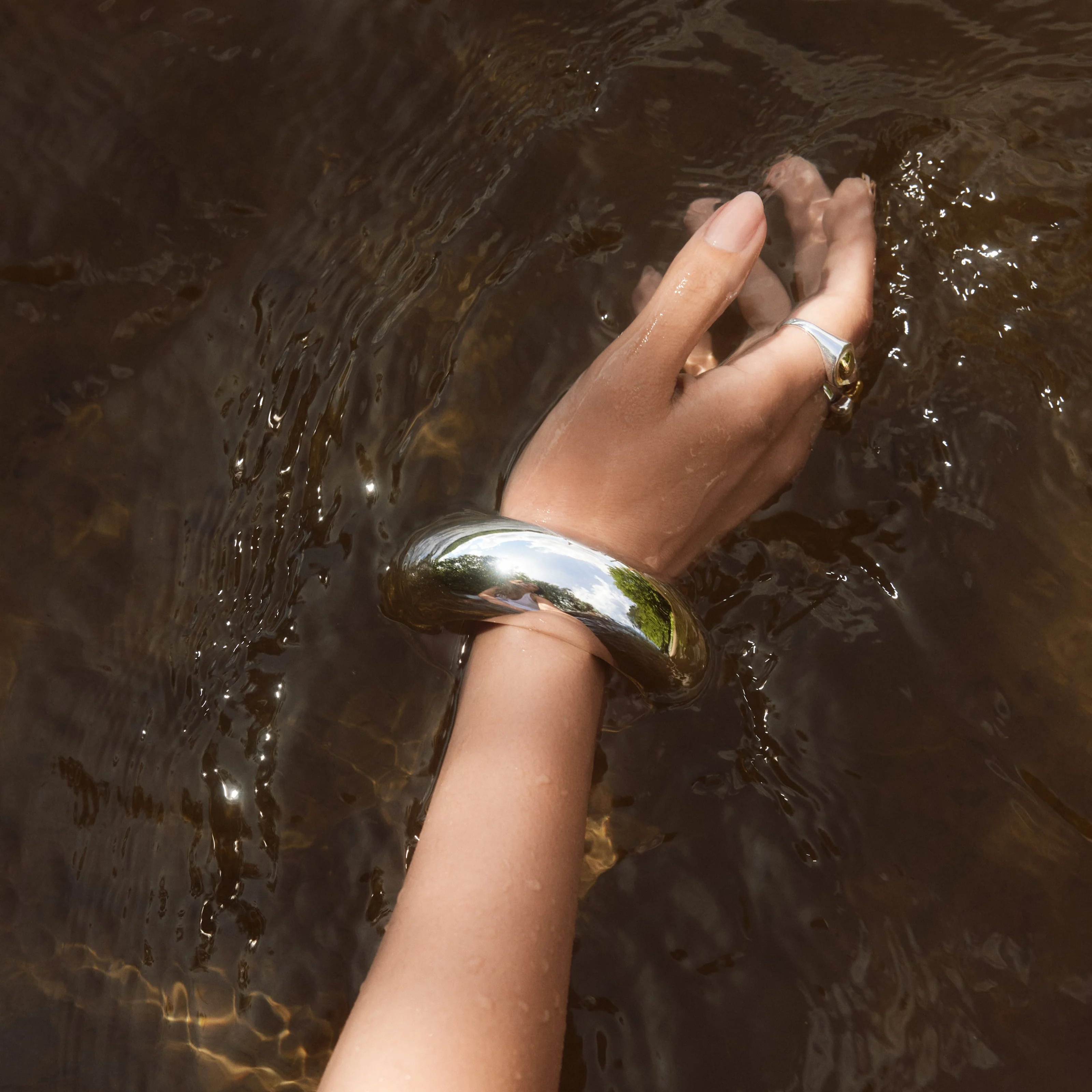 Le Bangle Bracelet - Image 9