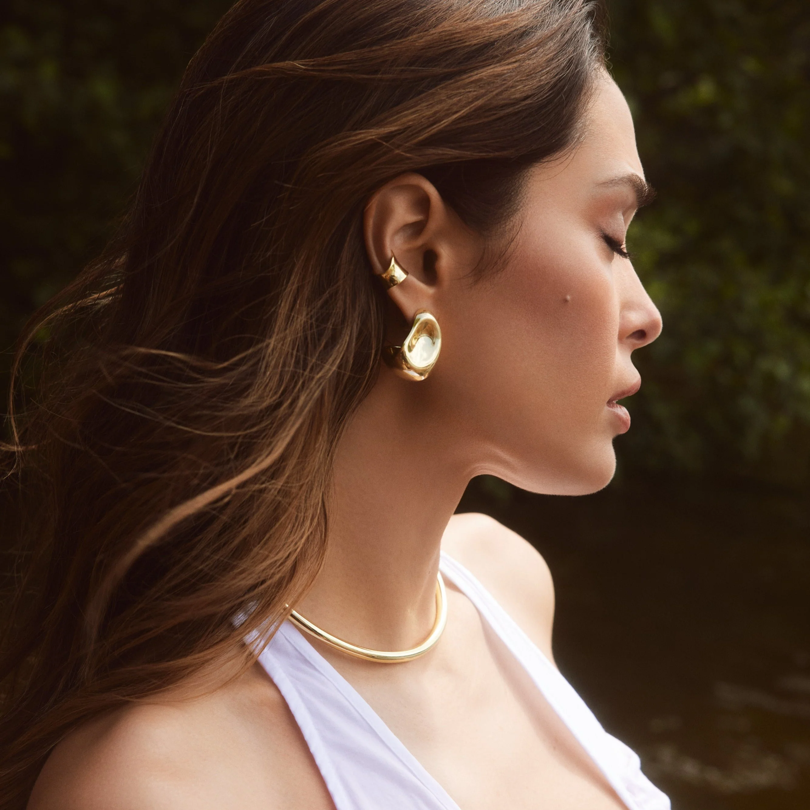 Le Neck Cuff Necklace - Image 4
