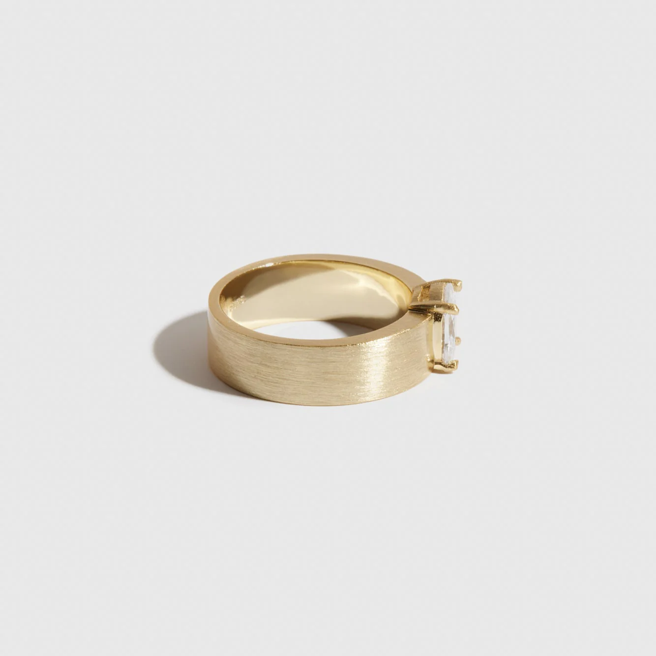 L'Ovale Ring - Image 4