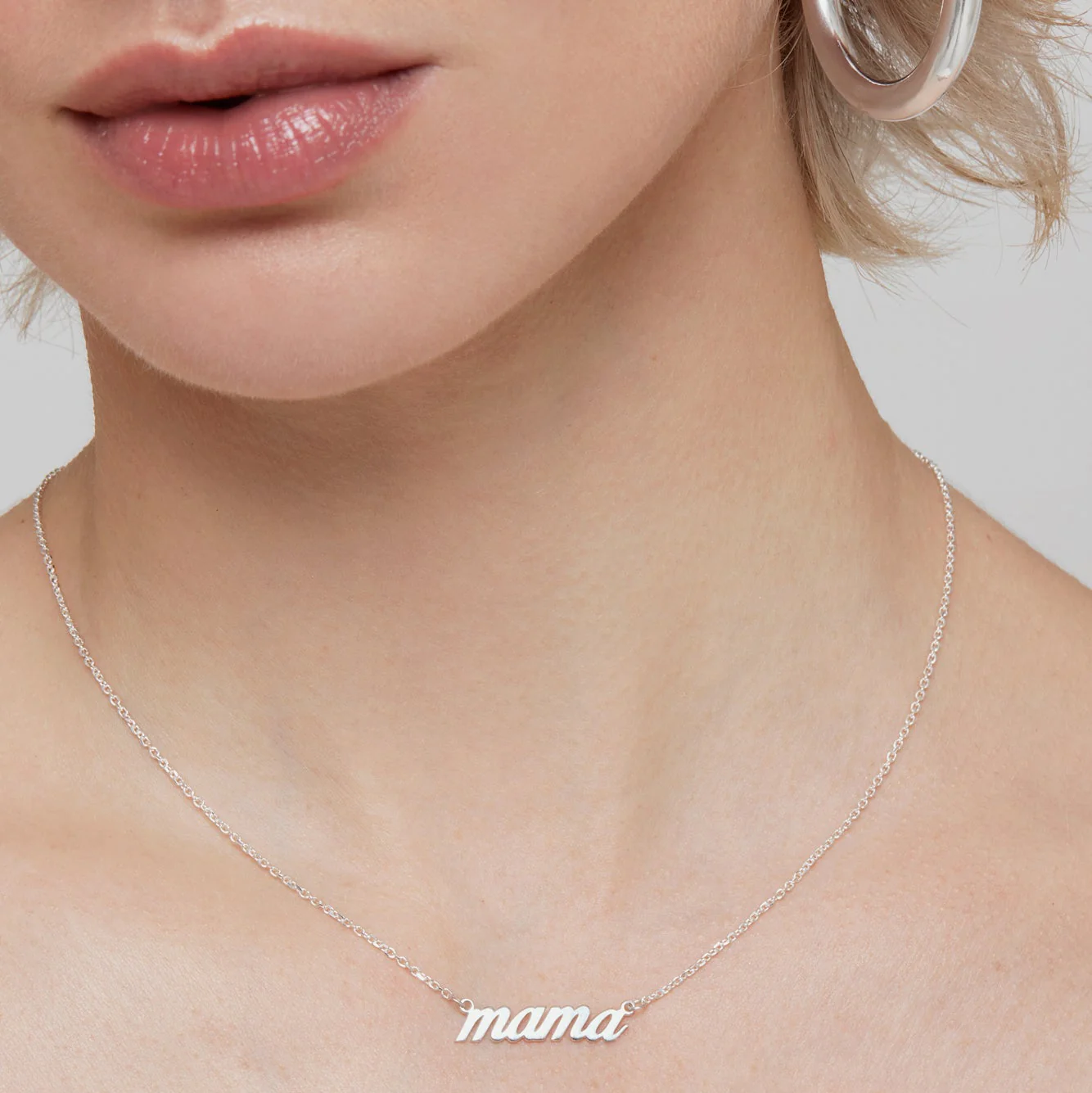 Mama Bare Necklace - Image 2