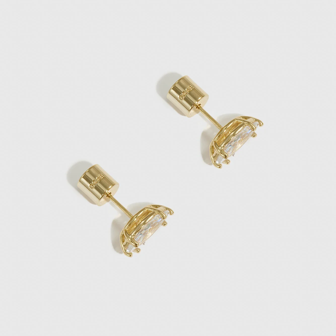 Marquise-Cut Solitaire Stud Earrings - Image 3