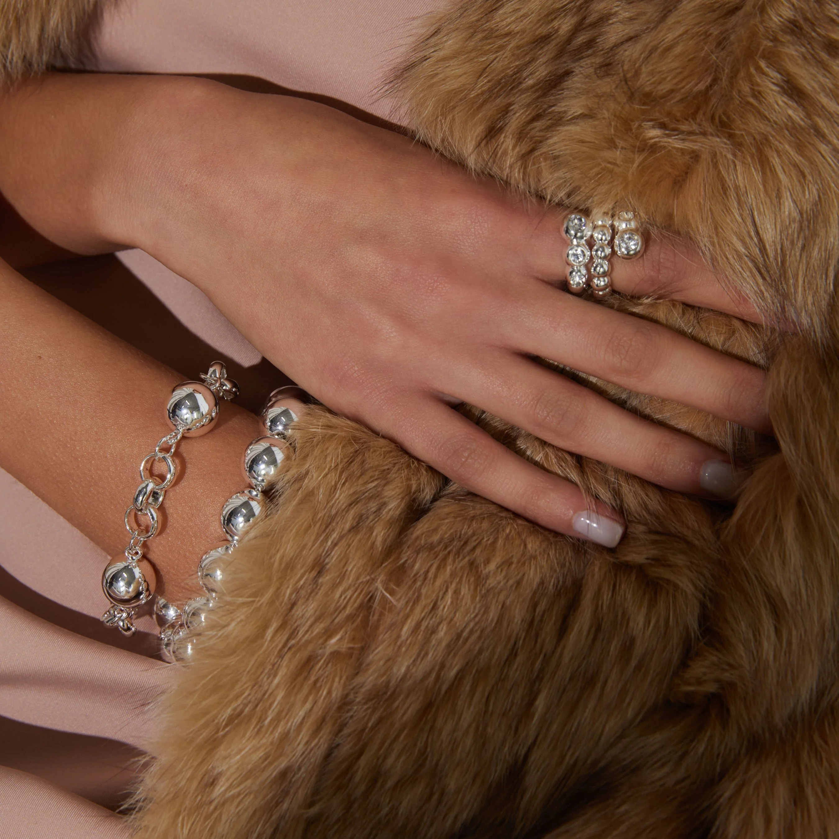 Maxi Puffy Beads Bracelet - Image 3