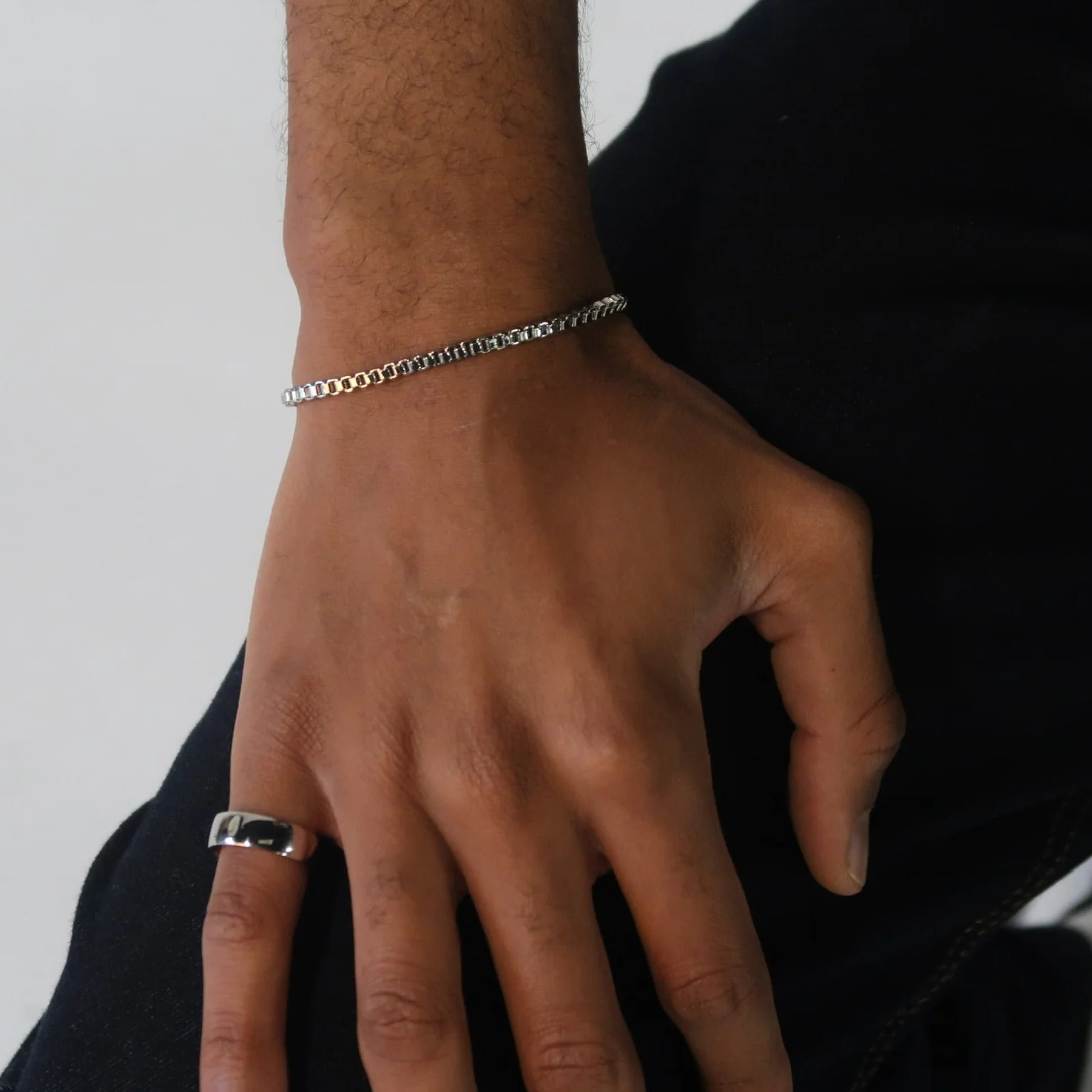 Men Basic Band - Image 3