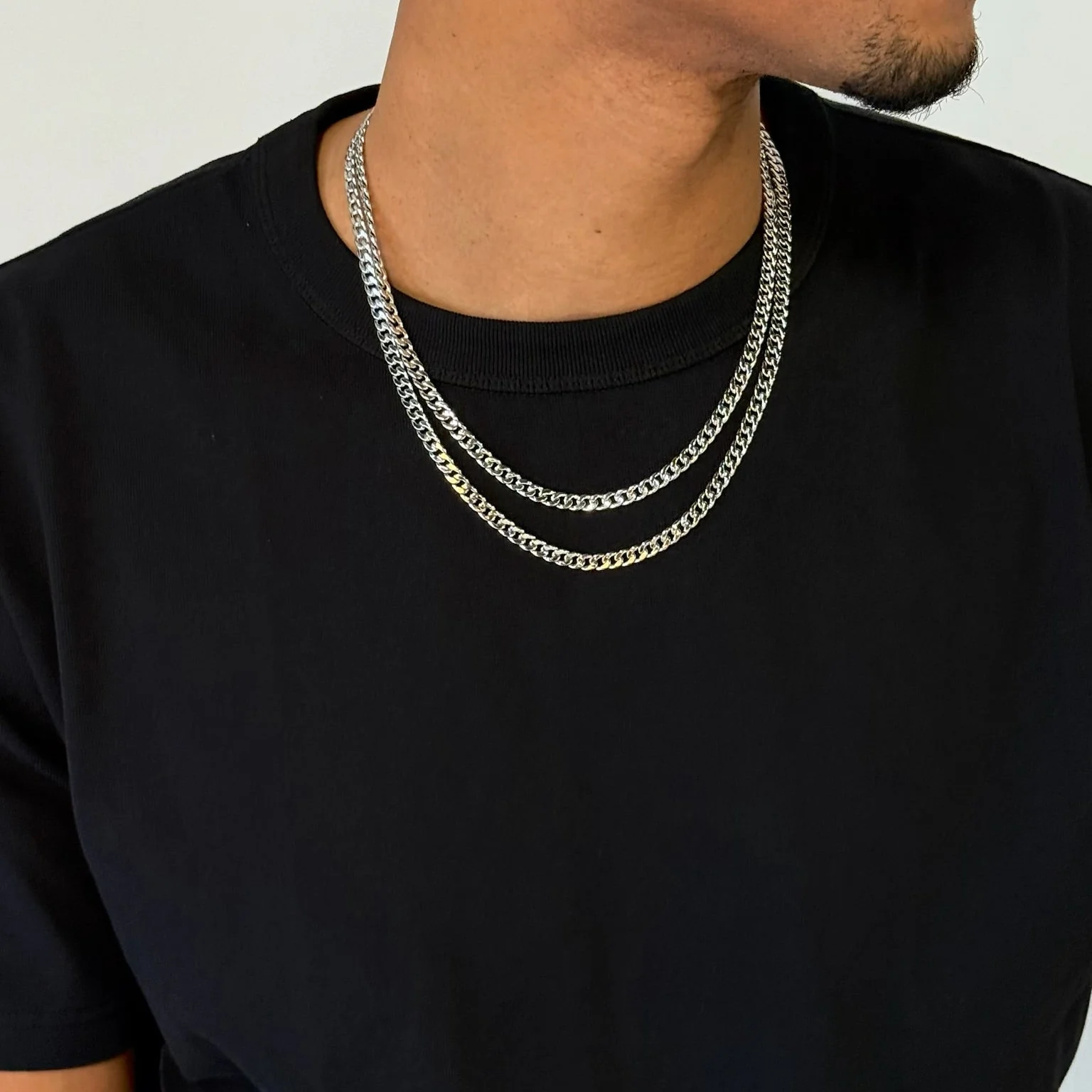 Men Curb Chain Necklace - Image 2