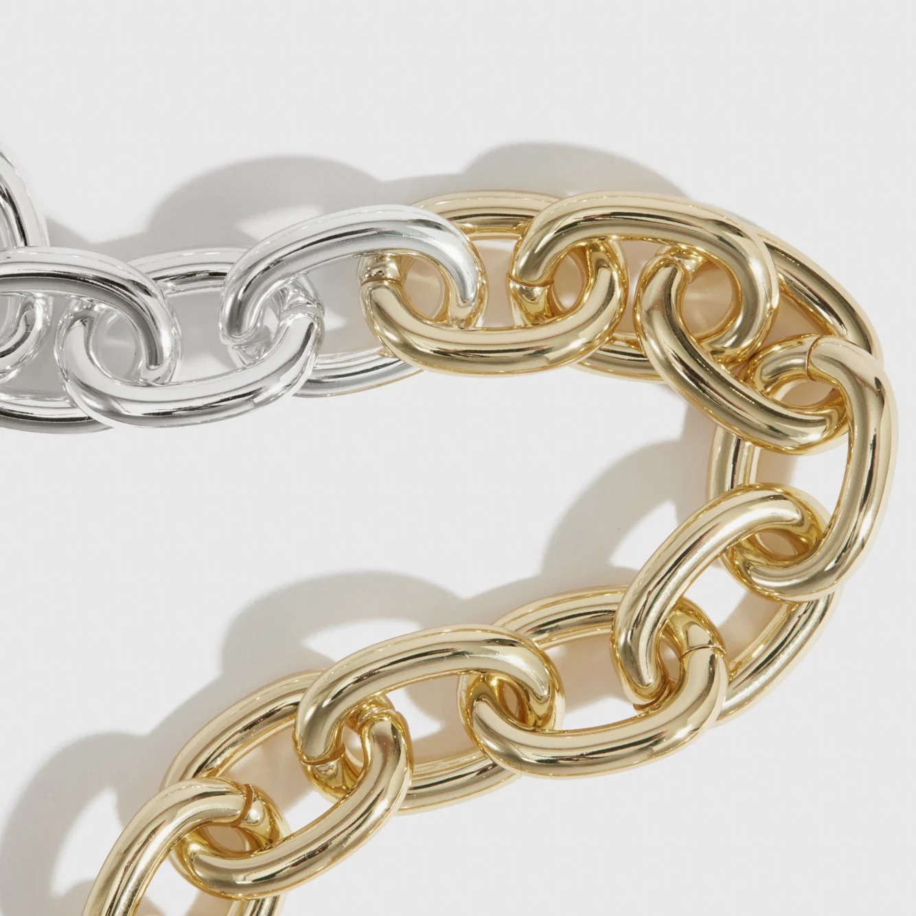 Oval Link Bracelet - Image 3