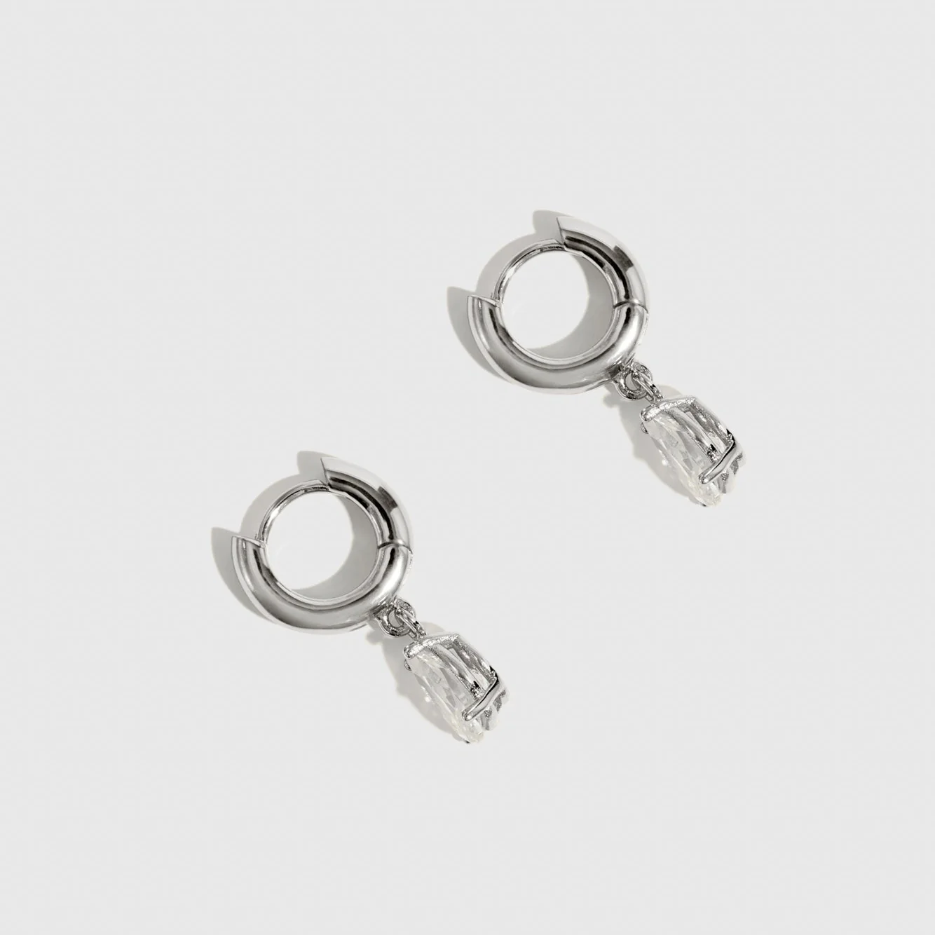 Regular Teardrop Solitaire Huggies - Image 4