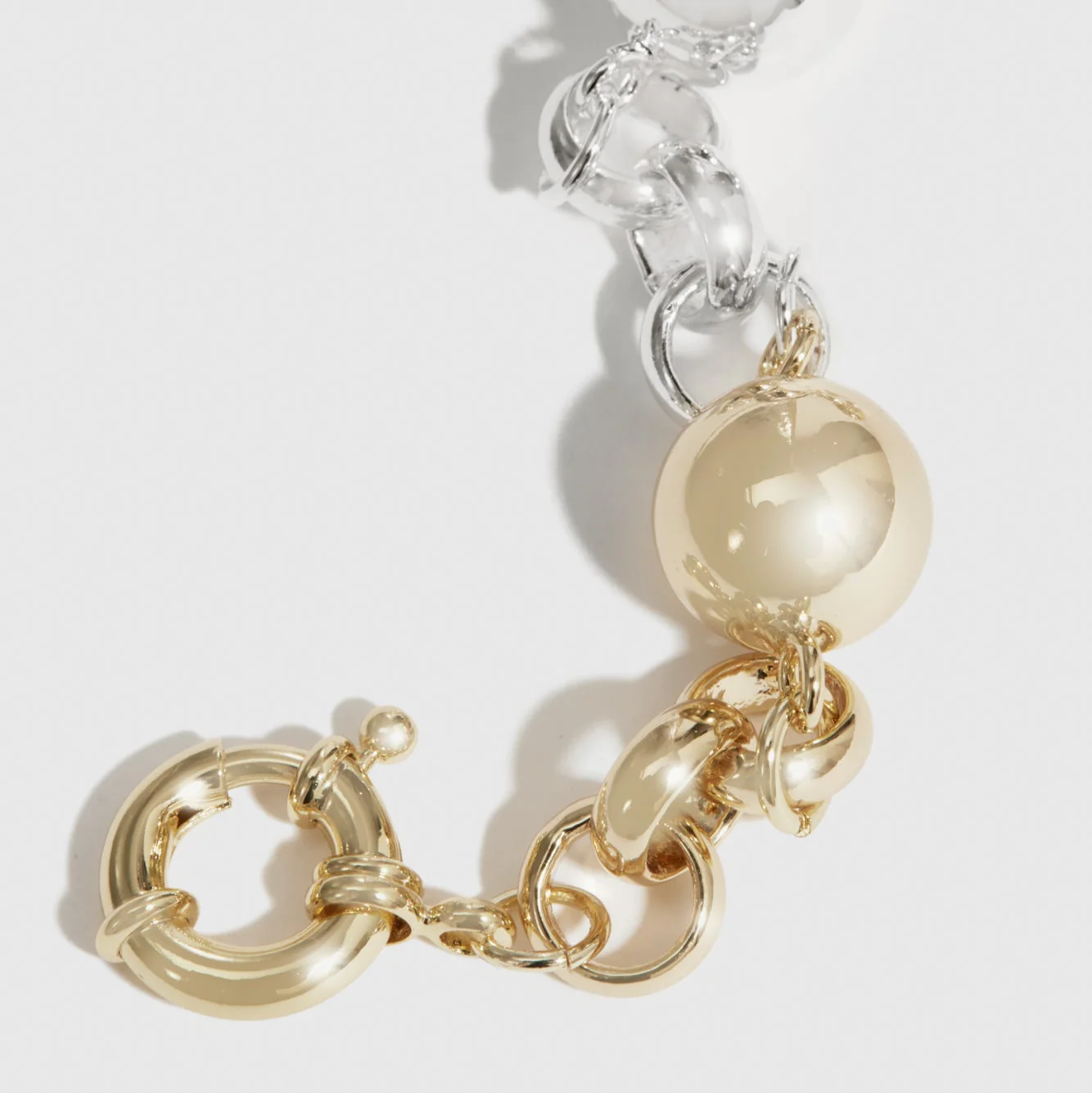 Rolo & Puffy Beads Bracelet - Image 5