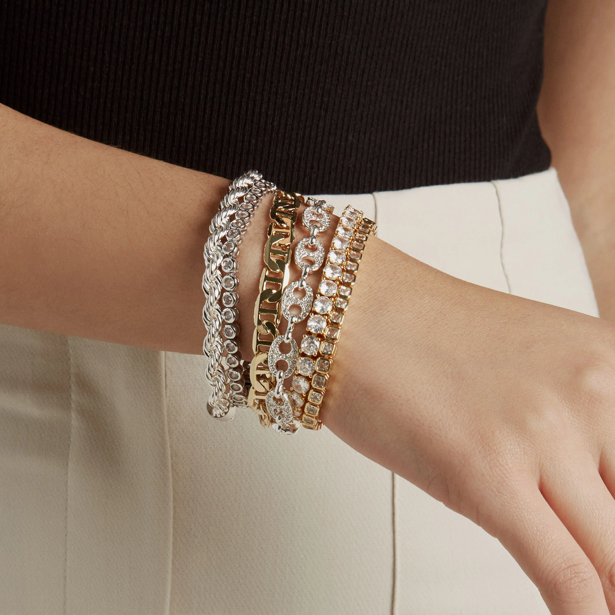Round Bezel Tennis Bracelet - Image 3
