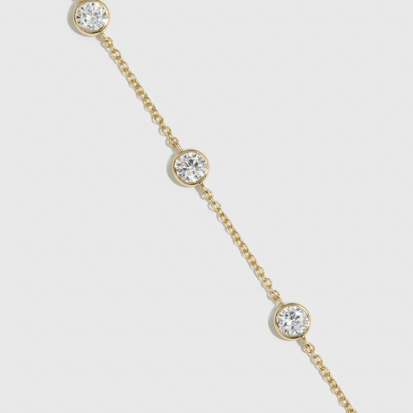 Round-Cut Multi Bezel Necklace - Image 3