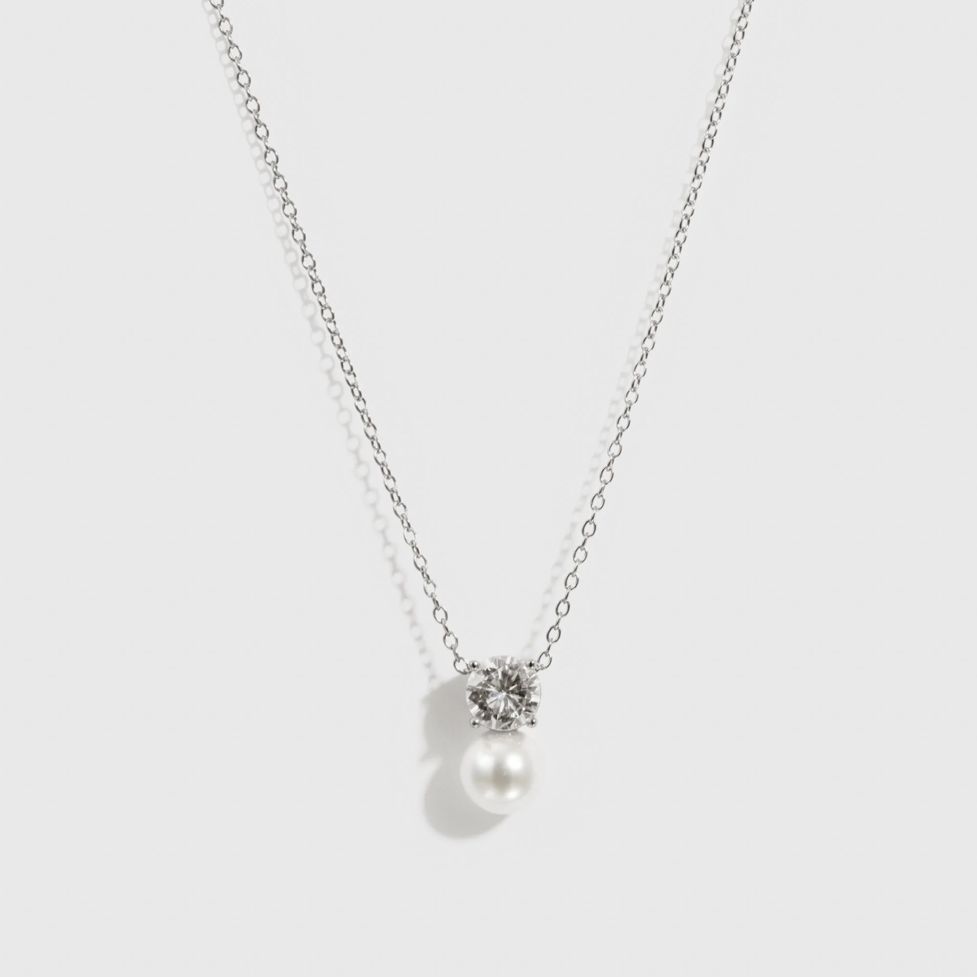 Round-Cut & Pearl Necklace