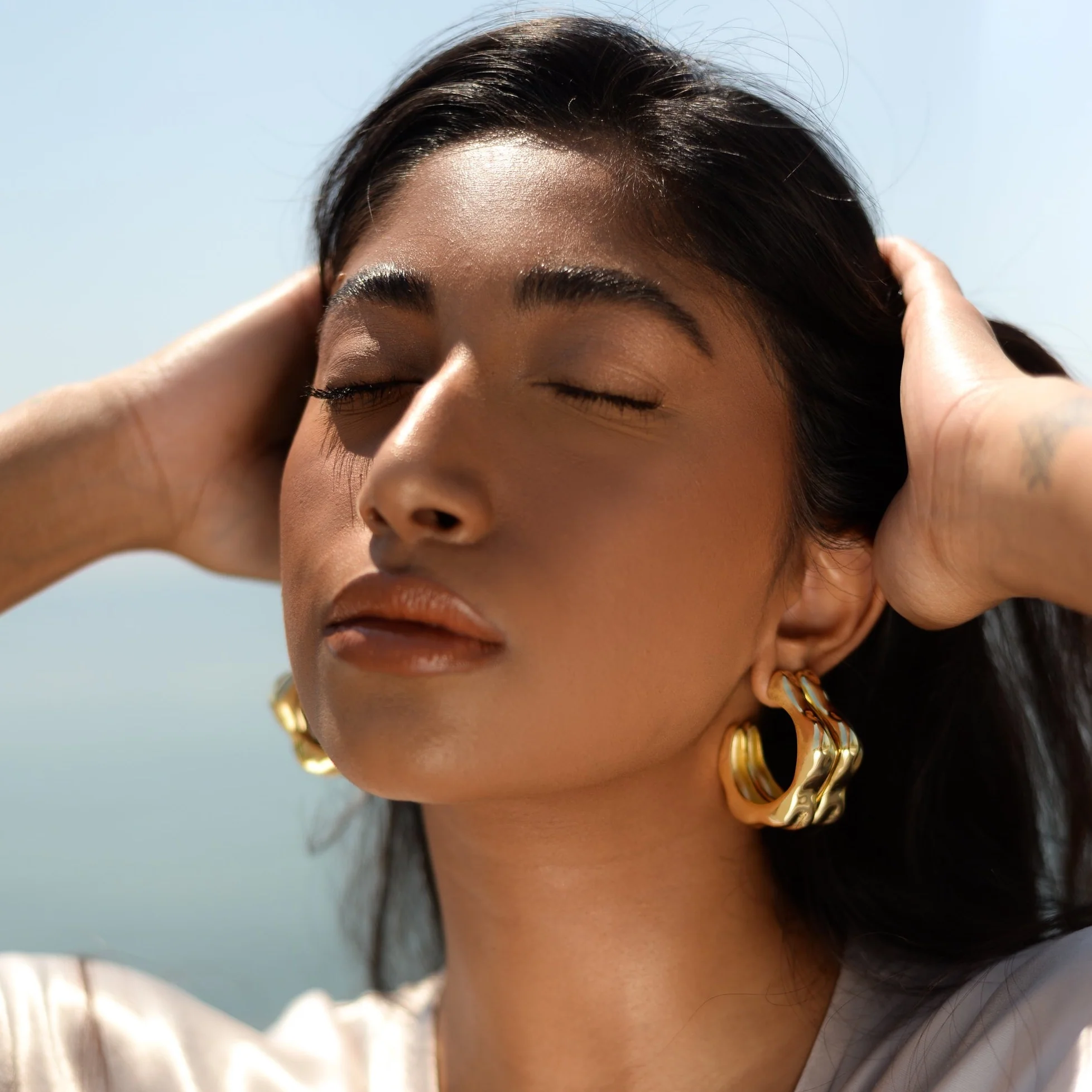 Shara Hoops - Image 3