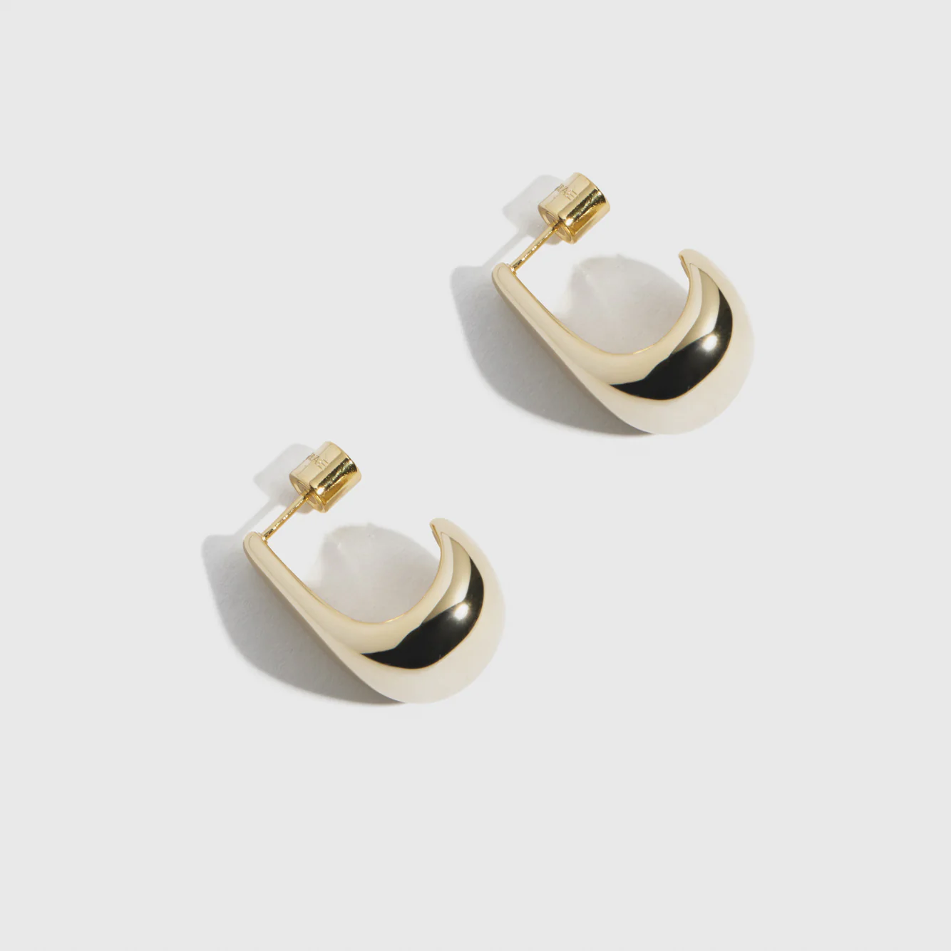 Soho Bold Earrings - Image 3