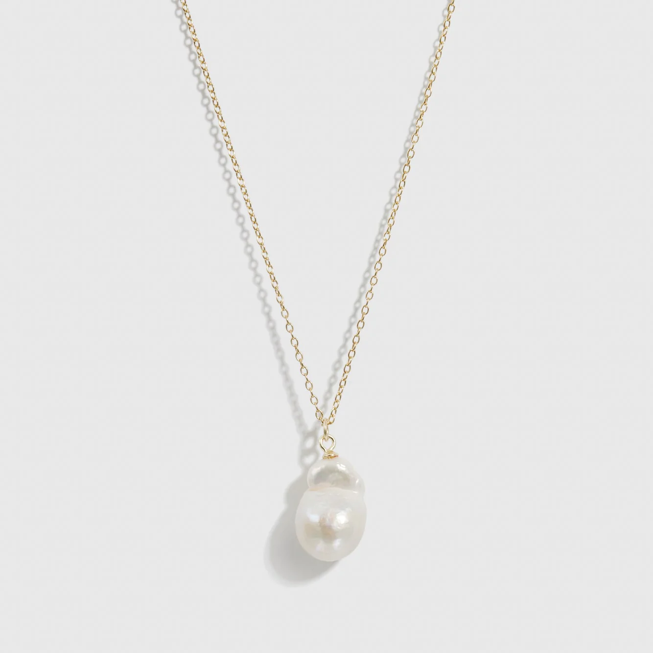 Solitaire Baroque Pearl Necklace