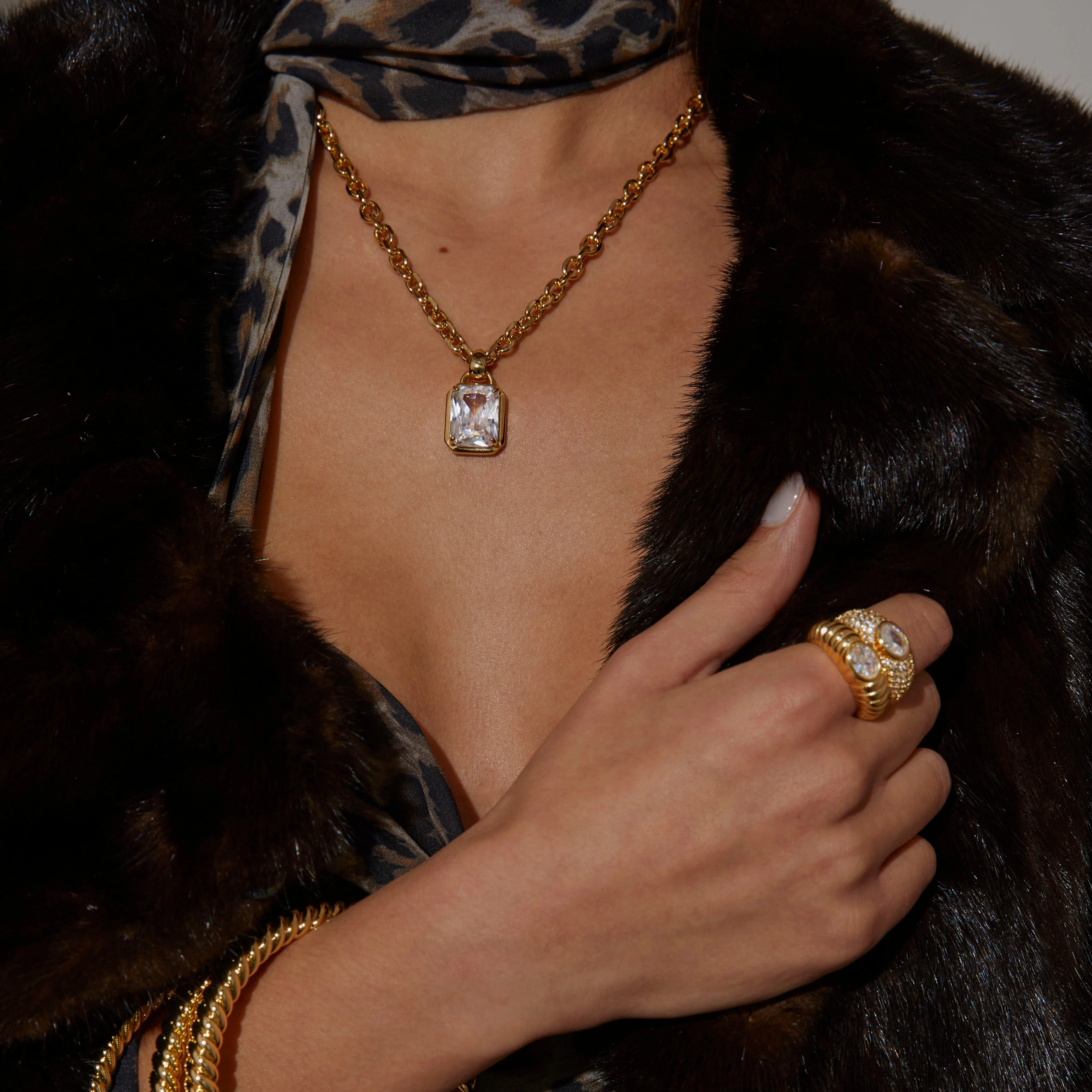 Solitaire Cloud Ring - Image 4