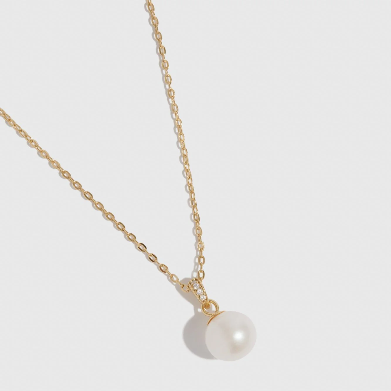 Solitaire Pearl Pendant Necklace - Image 4
