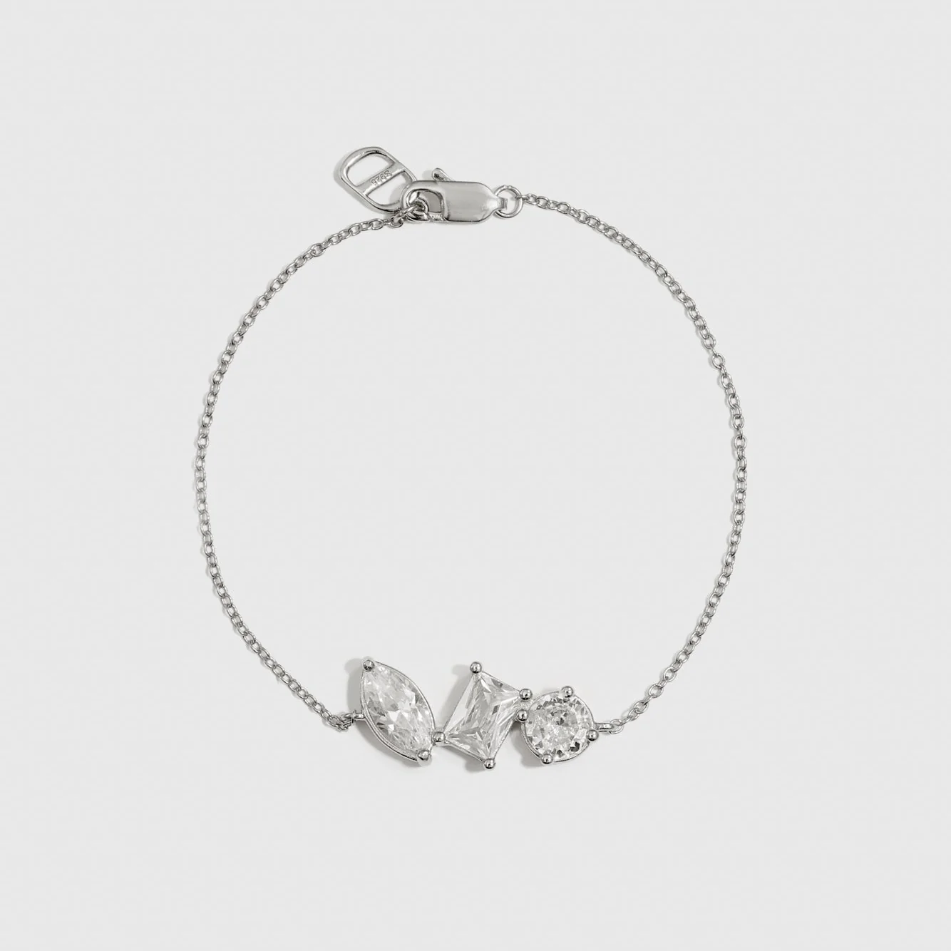 Trio-Cut Dainty Bracelet